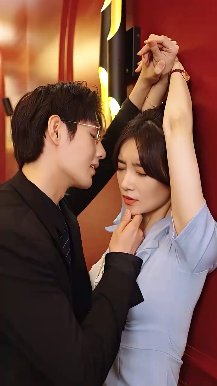 禁欲大佬他淪陷了(全集)